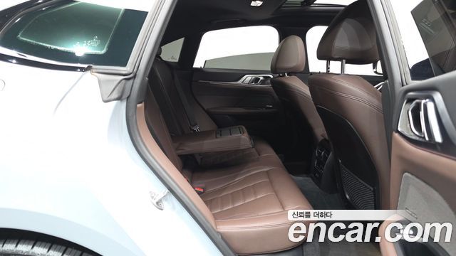 BMW 4-Series 2024 — photo 17