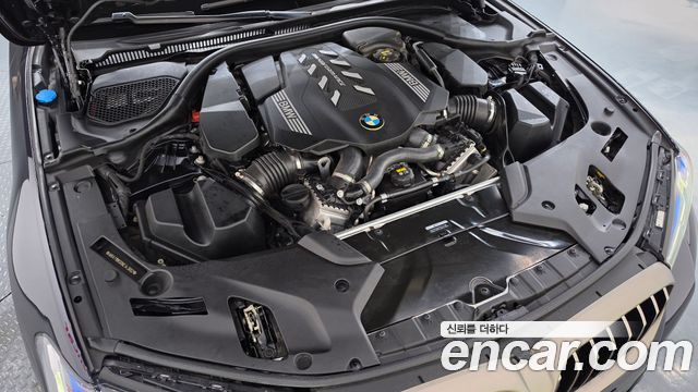 BMW 5-Series 2022 — photo 6