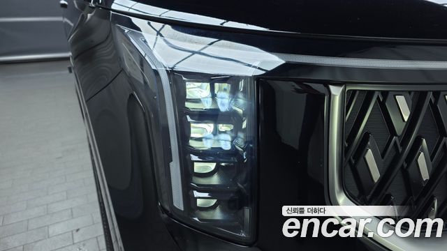 Kia Canival 2025 — photo 8