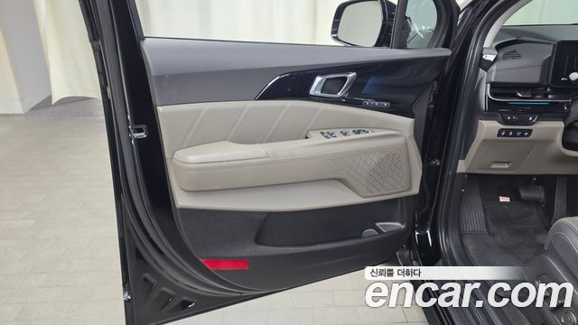 Kia Canival 2025 — photo 14