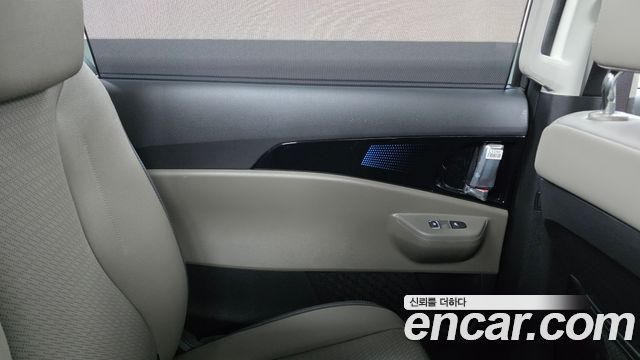 Kia Canival 2025 — photo 15