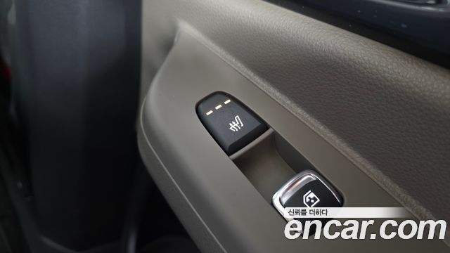 Kia Canival 2025 — photo 28