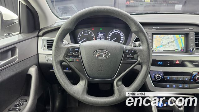 Hyundai Sonata 2015 — photo 19