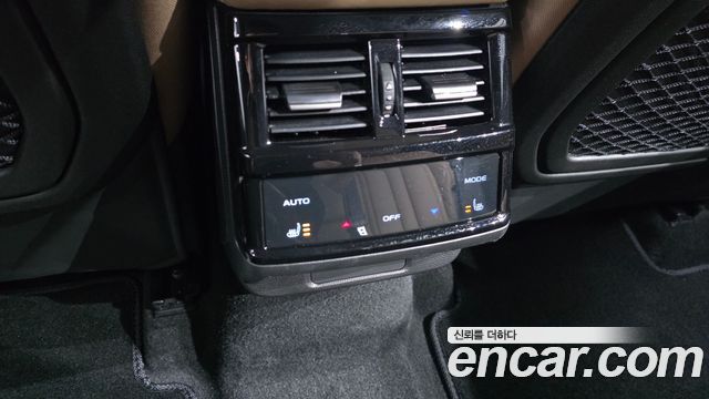 Renault Korea Grand Koleos 2025 — photo 24