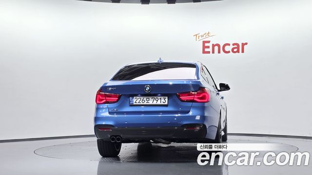 BMW Gran Turismo 2021 — photo 4