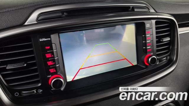 Kia Sorento 2016 — photo 21