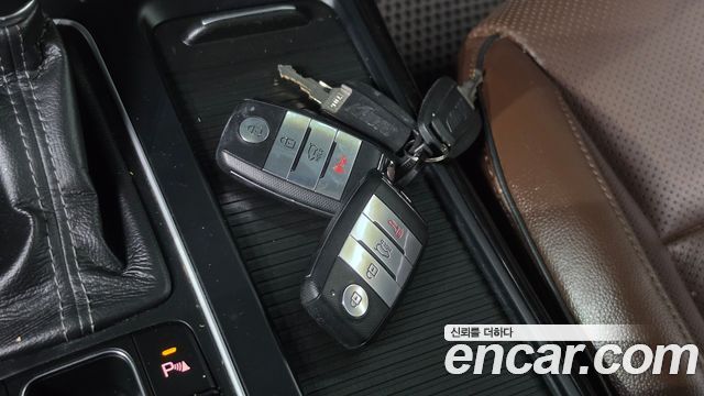 Kia Sorento 2016 — photo 24