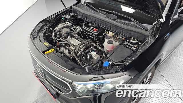 Mercedes-Benz EQB 2023 — photo 6