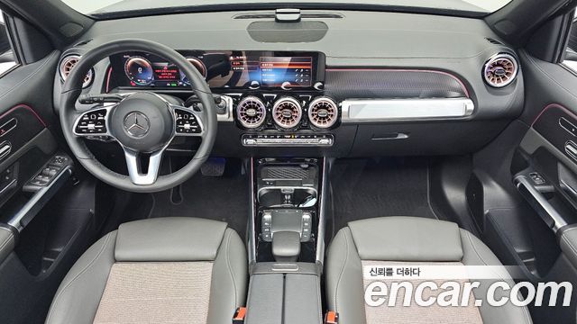 Mercedes-Benz EQB 2023 — photo 7