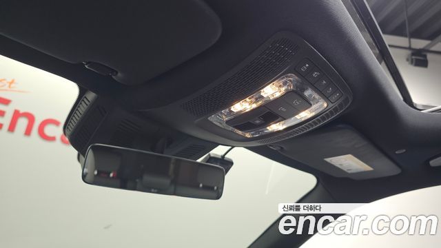 Mercedes-Benz EQB 2023 — photo 17
