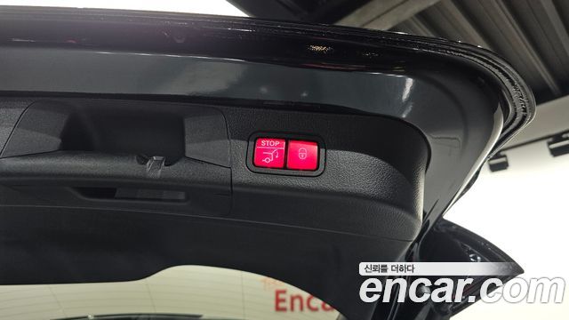 Mercedes-Benz EQB 2023 — photo 20