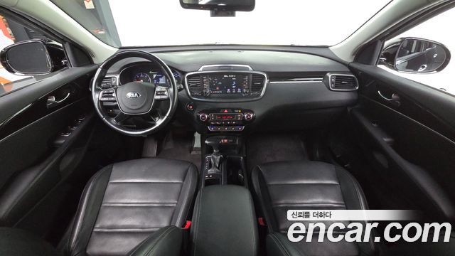Kia Sorento 2018 — photo 10