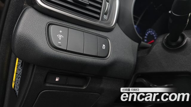 Kia Sorento 2018 — photo 29