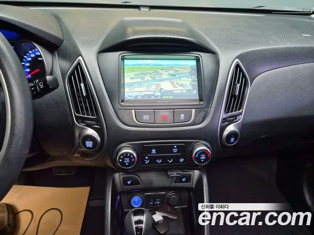 Hyundai Tucson 2015 — photo 9