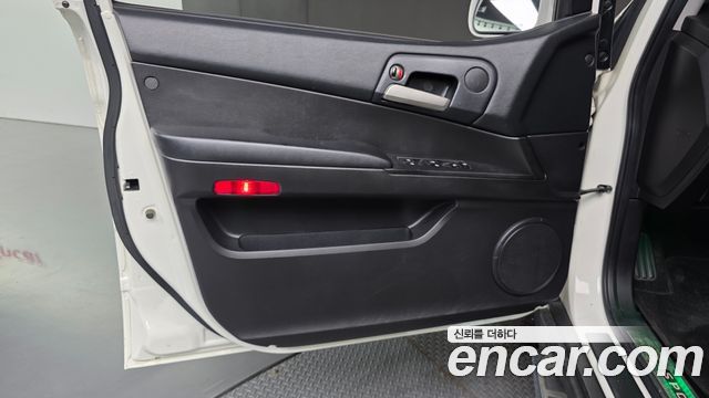 KG Mobility KORANDO 2017 — photo 14