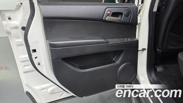 KG Mobility KORANDO 2017 — photo 15