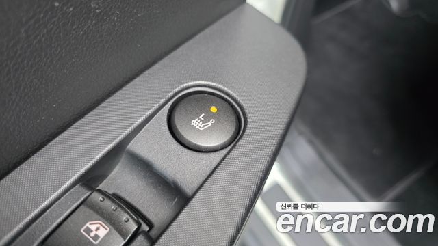 KG Mobility KORANDO 2017 — photo 29