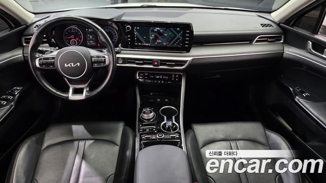 Kia K5 2022 — photo 10