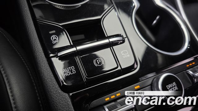 Kia K5 2022 — photo 23