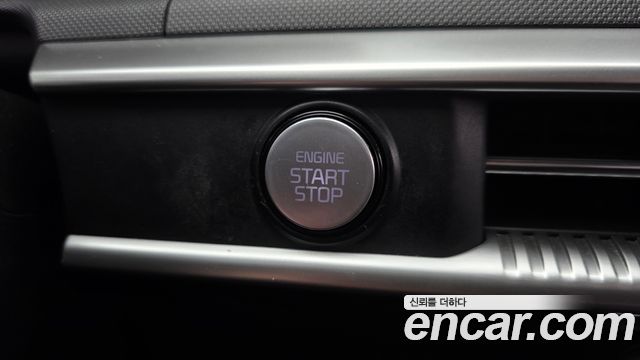 Kia K5 2022 — photo 29