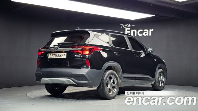Kia Seltos 2020 — photo 2