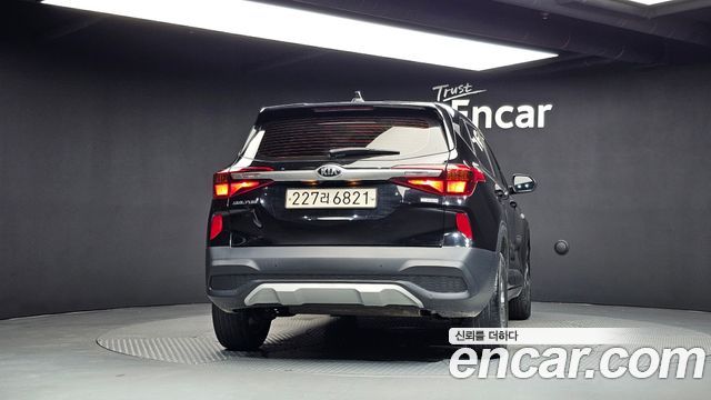 Kia Seltos 2020 — photo 4