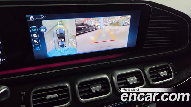 Mercedes-Benz GLE-Class 2025 — photo 9
