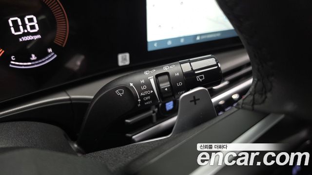 Hyundai Santafe 2025 — photo 30
