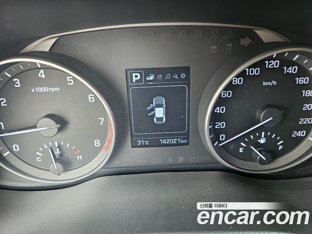 Hyundai AVANTE 2016 — photo 15