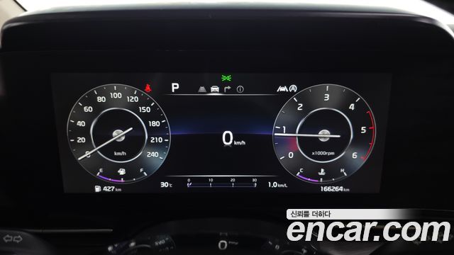 Kia Canival 2021 — photo 11