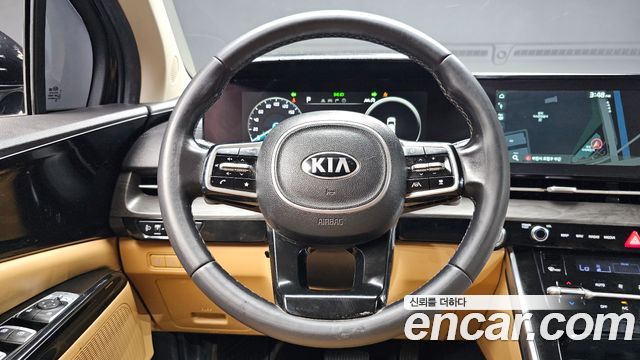 Kia Canival 2021 — photo 20