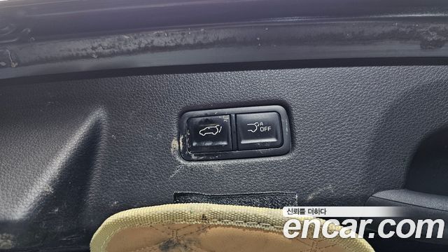 Kia Canival 2021 — photo 31