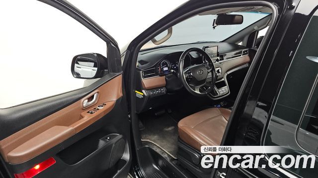 Hyundai Starex 2019 — photo 13