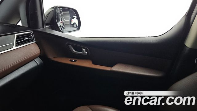 Hyundai Starex 2019 — photo 15
