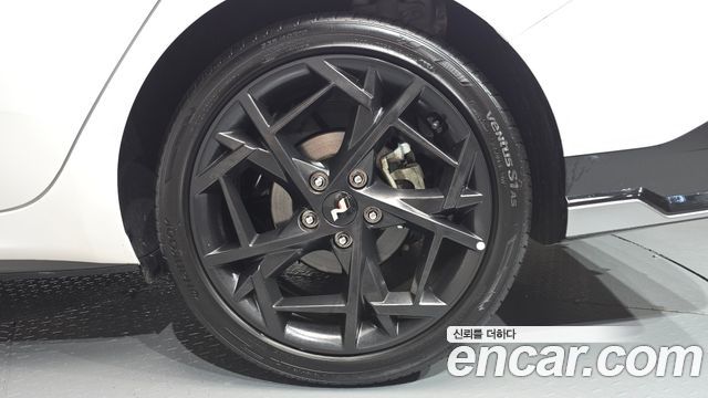 Hyundai AVANTE 2024 — photo 7