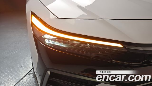 Hyundai AVANTE 2024 — photo 8