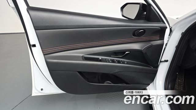 Hyundai AVANTE 2024 — photo 14