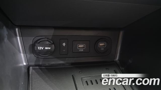 Hyundai Sonata 2022 — photo 18