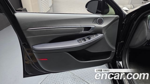 Hyundai Sonata 2022 — photo 14