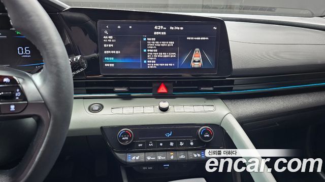 Hyundai AVANTE 2025 — photo 14