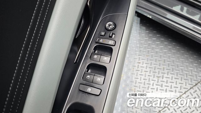 Hyundai AVANTE 2025 — photo 17