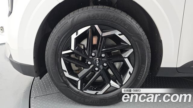 Kia Canival 2025 — photo 5