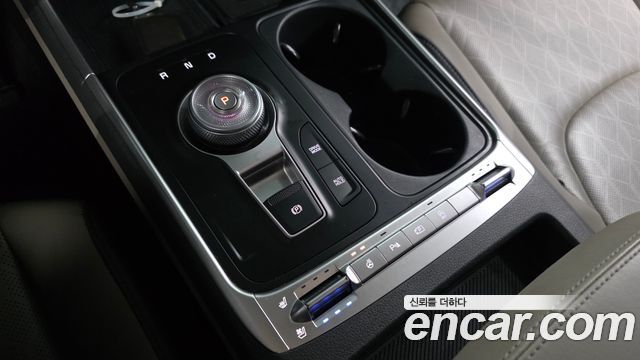 Kia Canival 2025 — photo 12