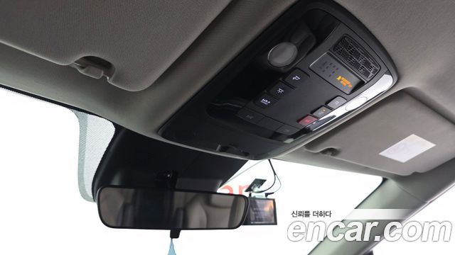 Kia Canival 2025 — photo 23