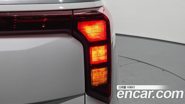 Kia Canival 2025 — photo 9