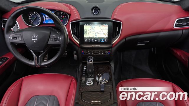 Maserati Ghibli 2020 — photo 10