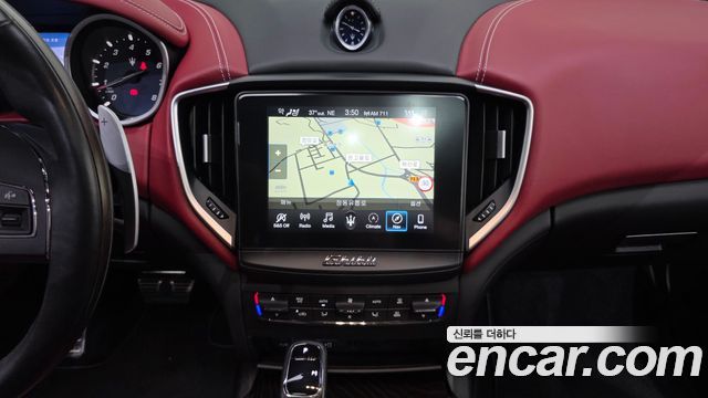 Maserati Ghibli 2020 — photo 28