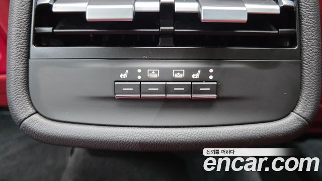 Maserati Ghibli 2020 — photo 35