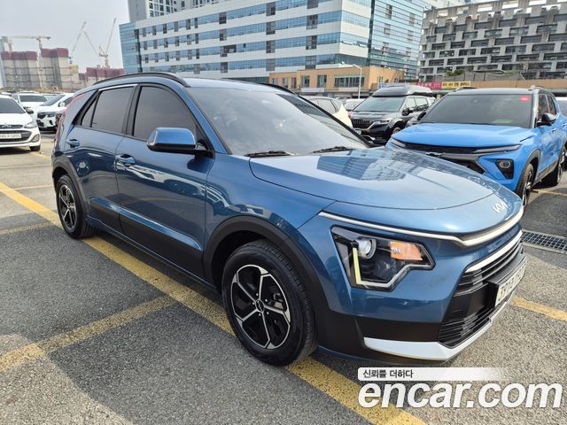 Kia Niro 2022 — photo 3