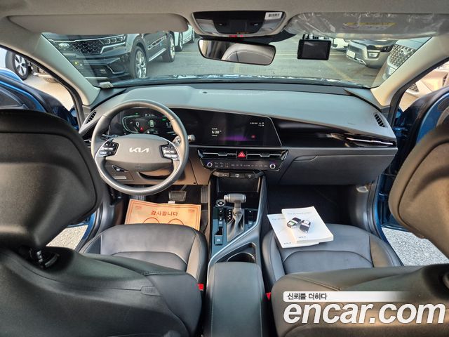 Kia Niro 2022 — photo 11